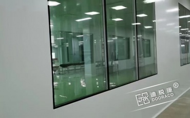 中空洁净玻璃窗（居中安装）